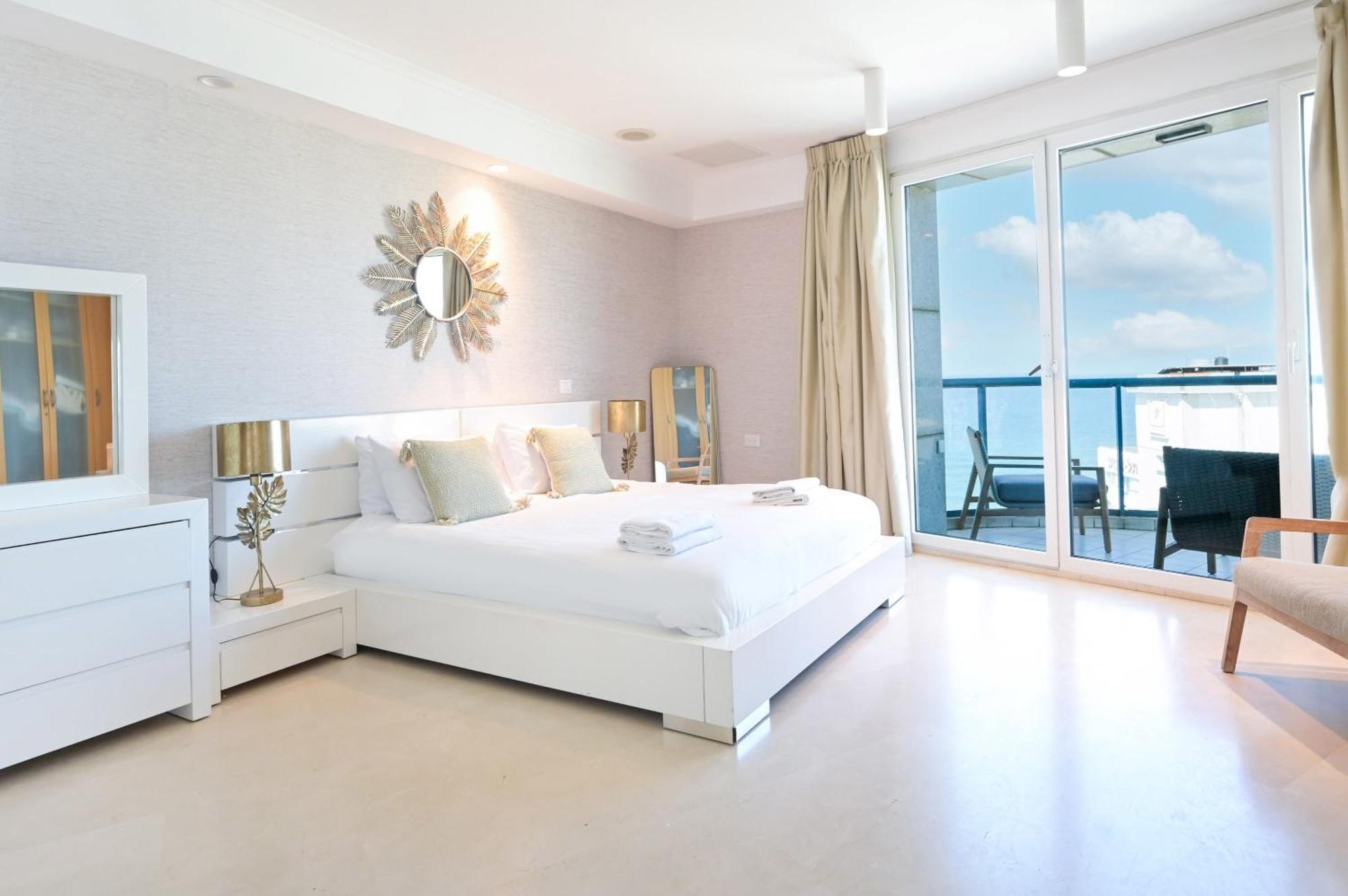 Miami Vibes 2br In Isrotel Tower By Holyguest Apartment Tel Aviv