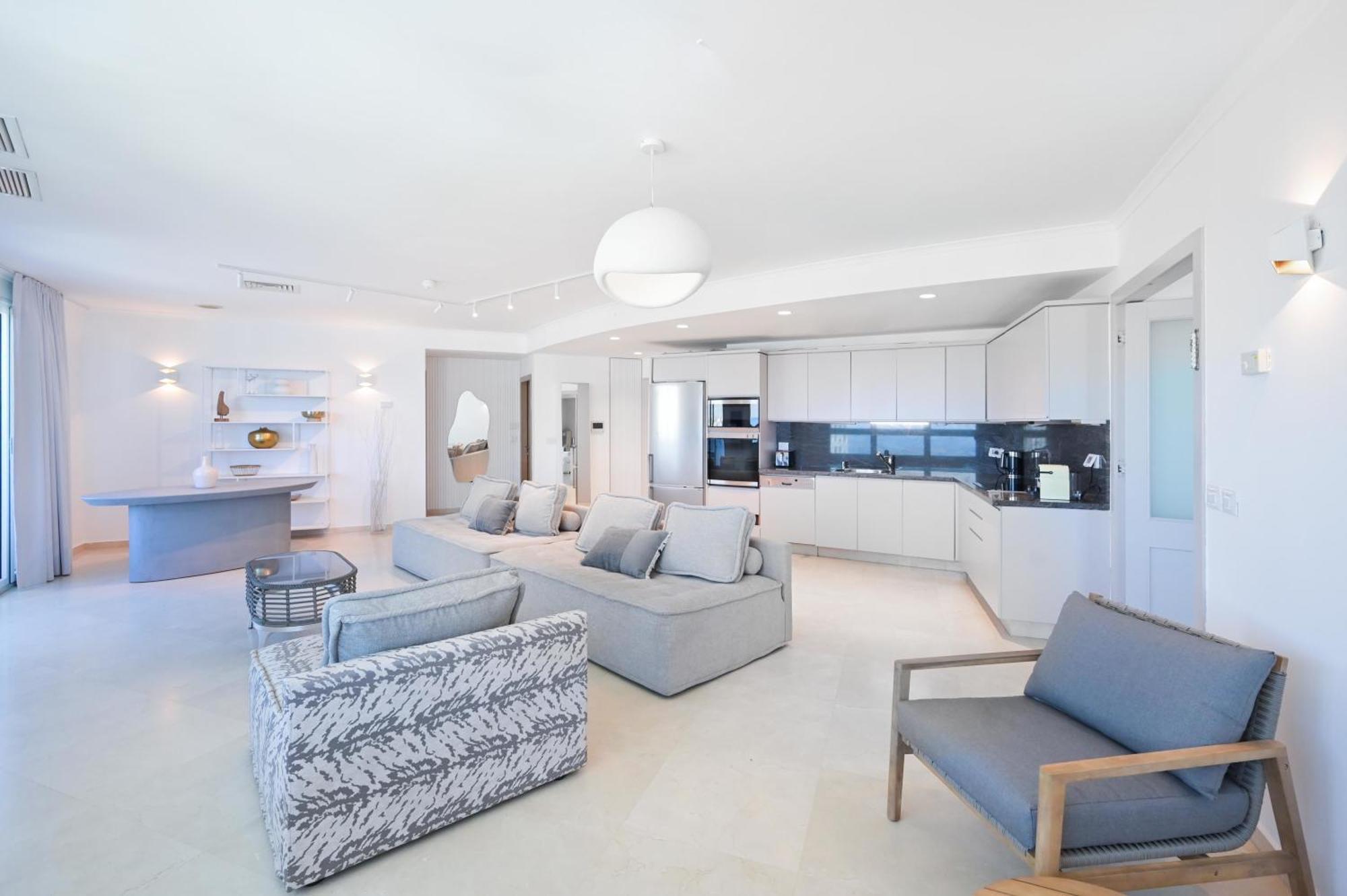 Miami Vibes 2br In Isrotel Tower By Holyguest
